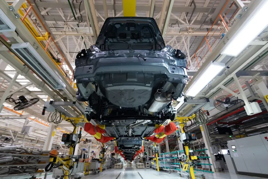 Automotive workers — Crown Enterprises Overseas Employment